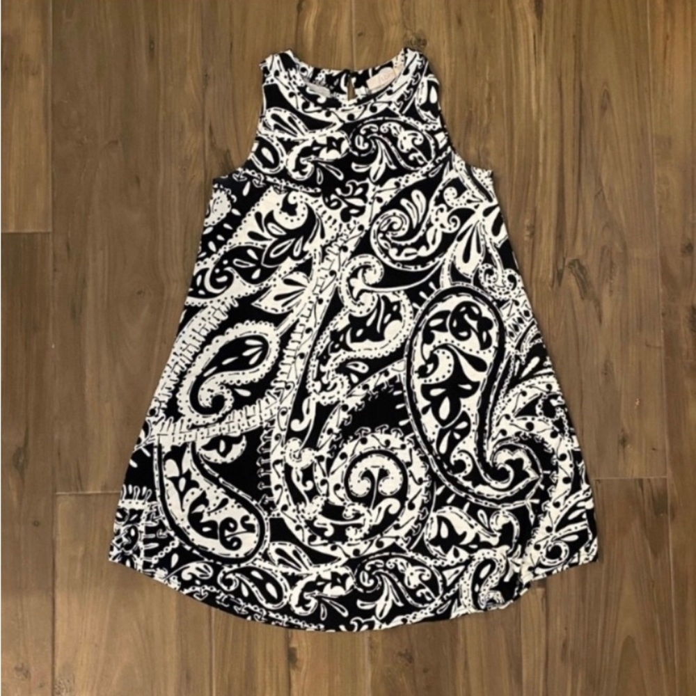 LOFT sleeveless swing dress - black and cream print - size S
